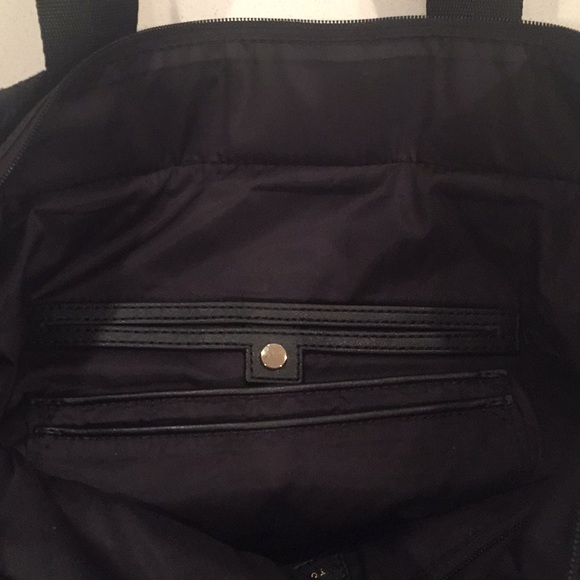 Tory Burch small black flame quilt tote - Picture 4 of 8